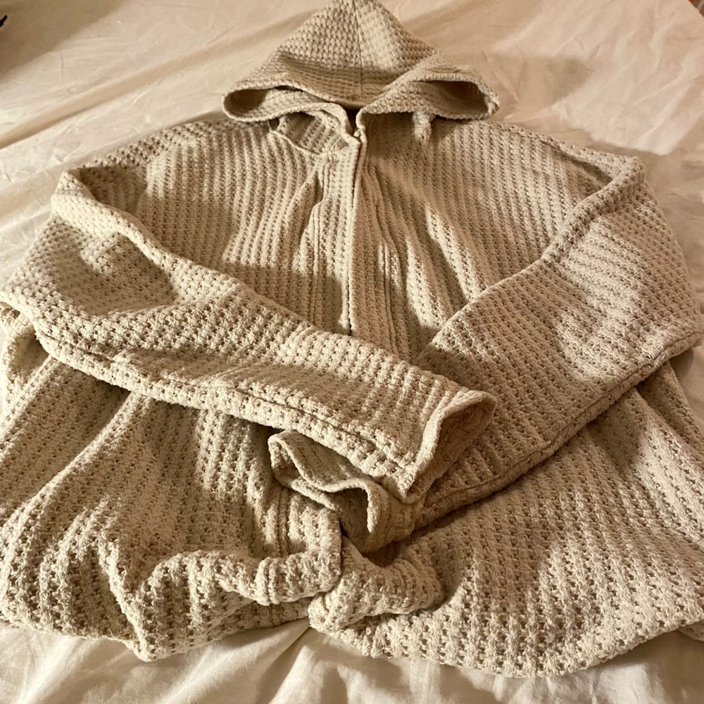 Beautiful American Eagle Soft and Sexy Plush Cardigan with Hood Size S